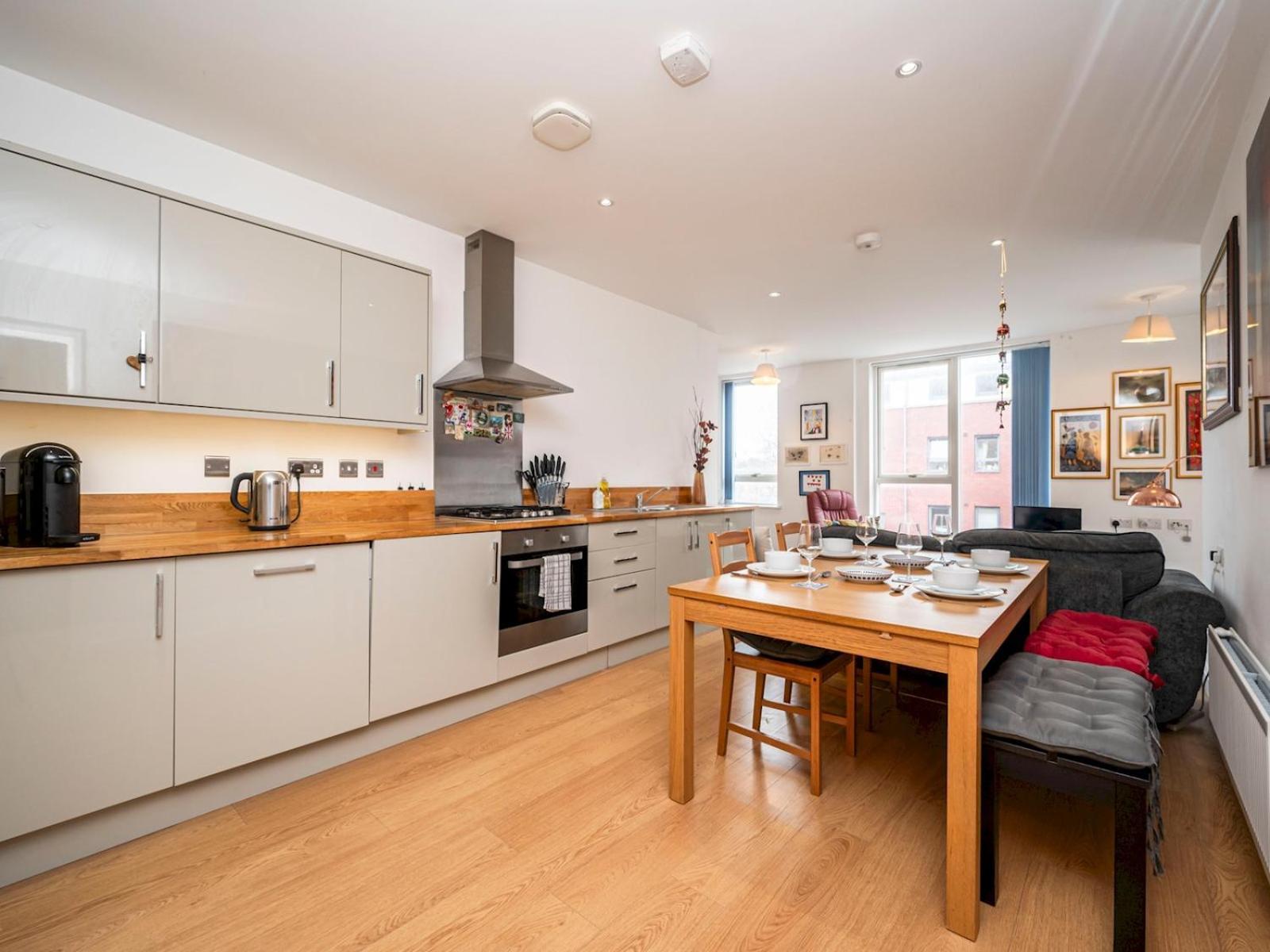 London Apartment Near Tower Bridge And Tube Pass The Keys 外观 照片