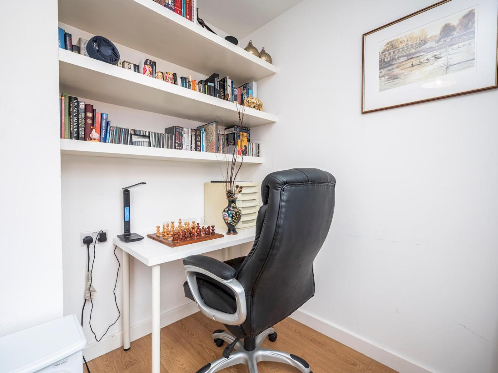 London Apartment Near Tower Bridge And Tube Pass The Keys 外观 照片