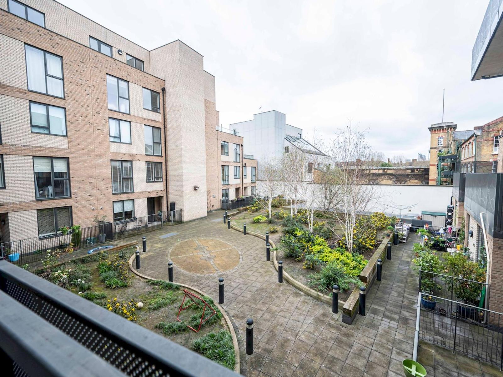 London Apartment Near Tower Bridge And Tube Pass The Keys 外观 照片