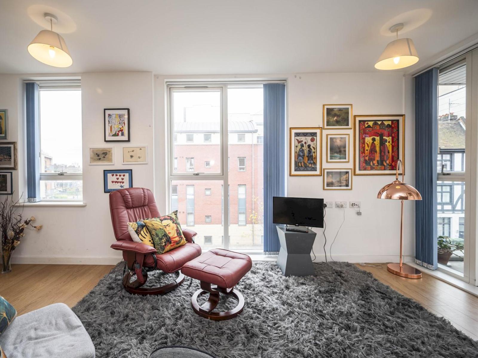 London Apartment Near Tower Bridge And Tube Pass The Keys 外观 照片